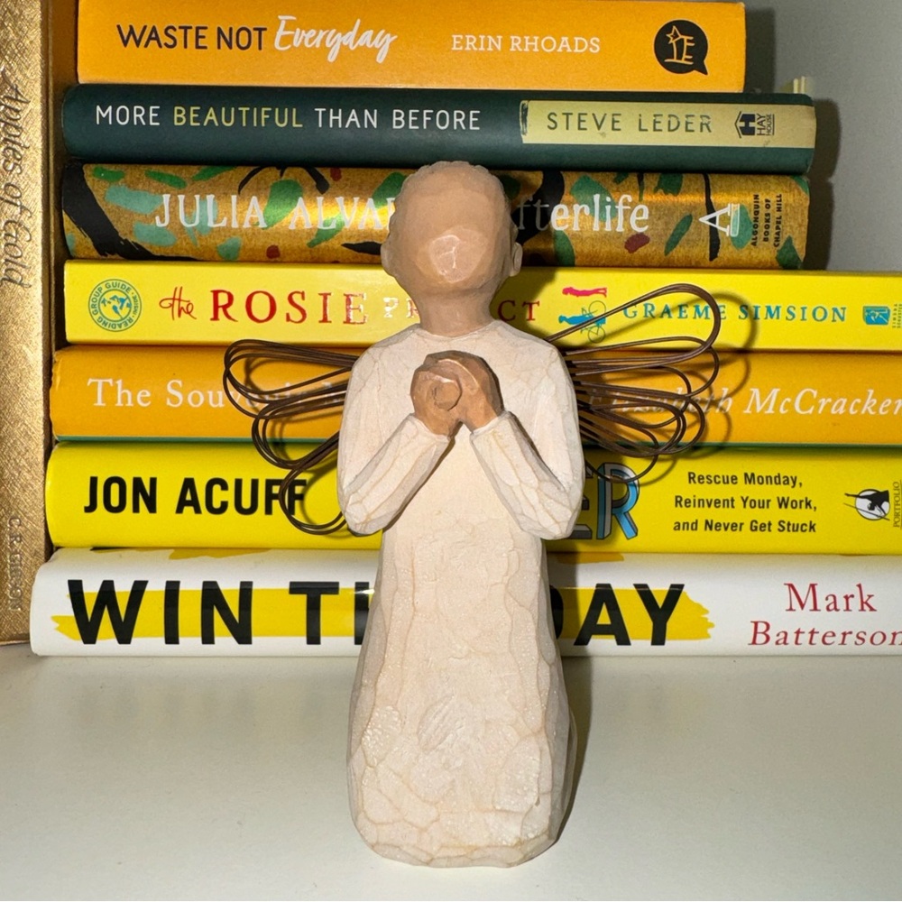 Willow Tree Angel of the spirit Figurine
